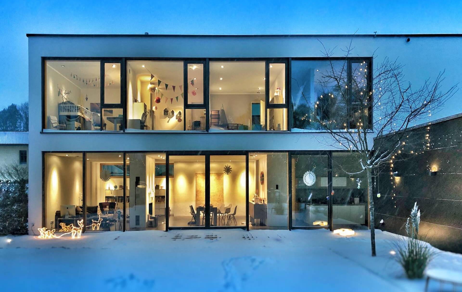 home-header-bg(2)